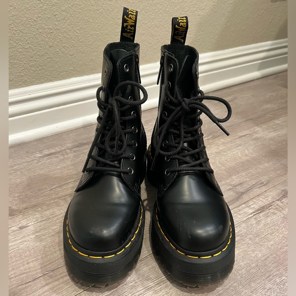 Dr Martens Jaden Smooth Leather Platform Boots